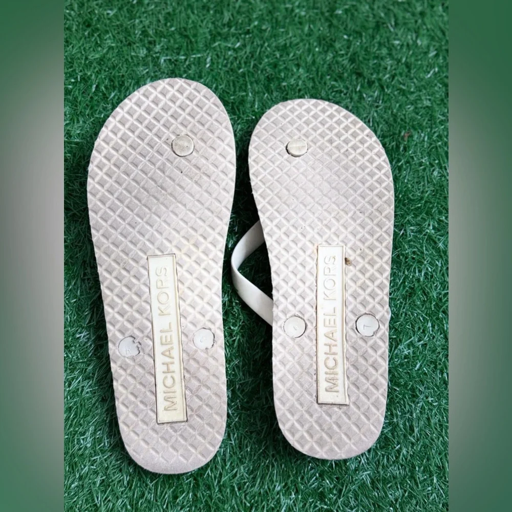 Michael Kors White‎ Sandals with Gold Accent Size 8